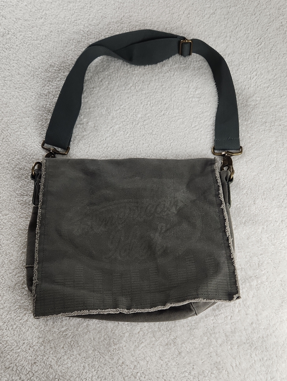 American Idol Gray Distressed Canvas Messenger Bag with Adjustable Strap